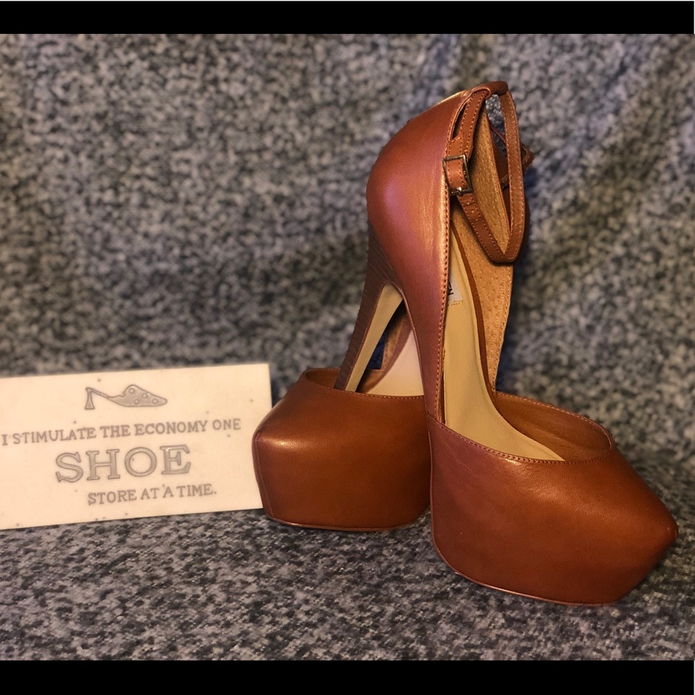 Steve Madden’s Deeny - Cognac Leather Heels
